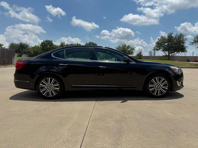 Photo of 2014 Aurora Black Kia Cadenza
