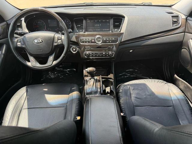 Photo of 2014 Aurora Black Kia Cadenza