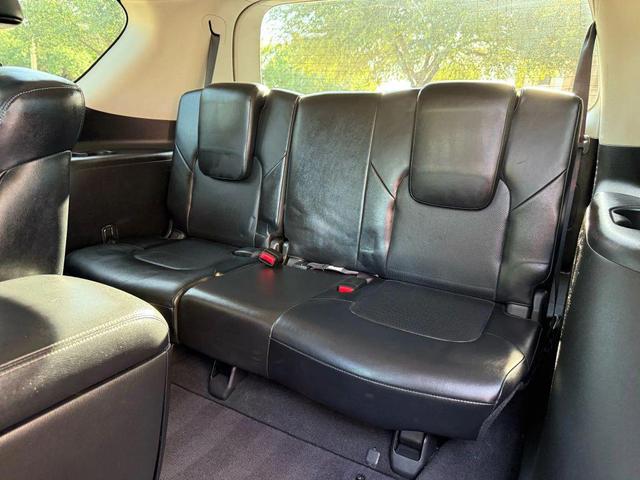 Photo of 2016 Black Obsidian INFINITI QX80