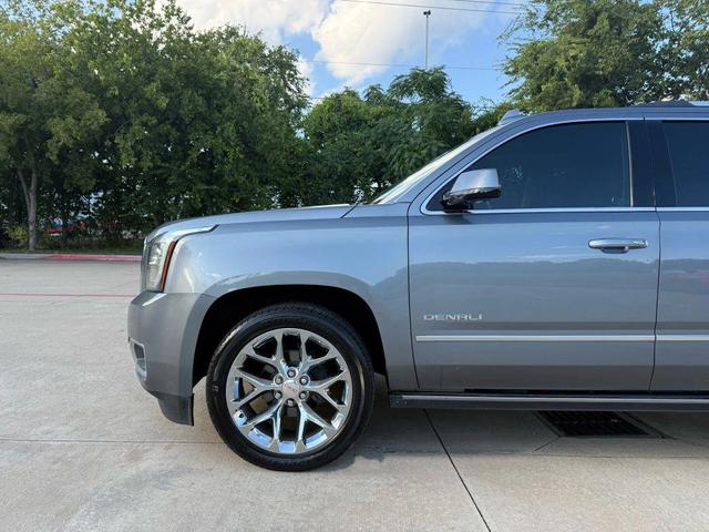 Photo of 2019 Gray GMC Yukon