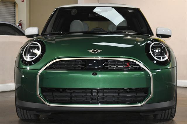 2025 MINI Hardtop