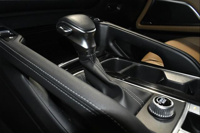 Photo of 2022 Everlasting Silver Kia Telluride