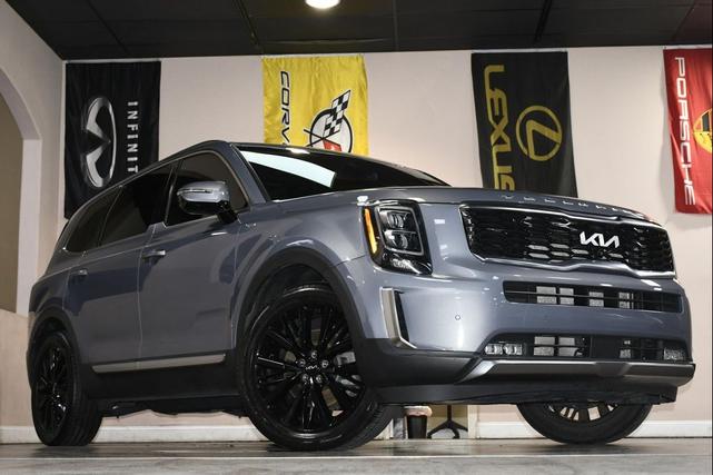 Photo of 2022 Everlasting Silver Kia Telluride
