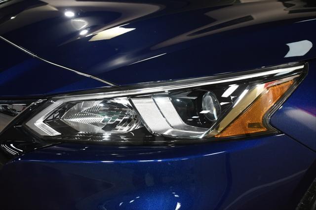 Photo of 2021 Deep Blue Pearl Nissan Altima