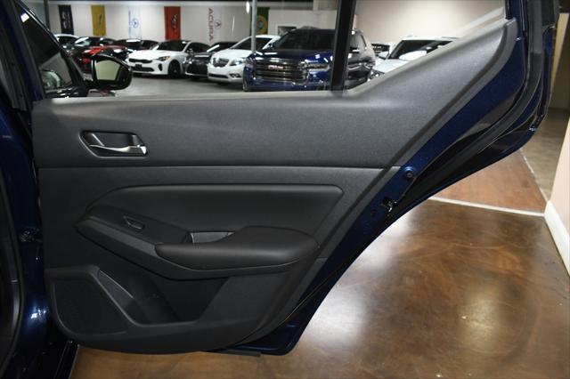 Photo of 2021 Deep Blue Pearl Nissan Altima