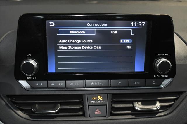 Photo of 2021 Deep Blue Pearl Nissan Altima