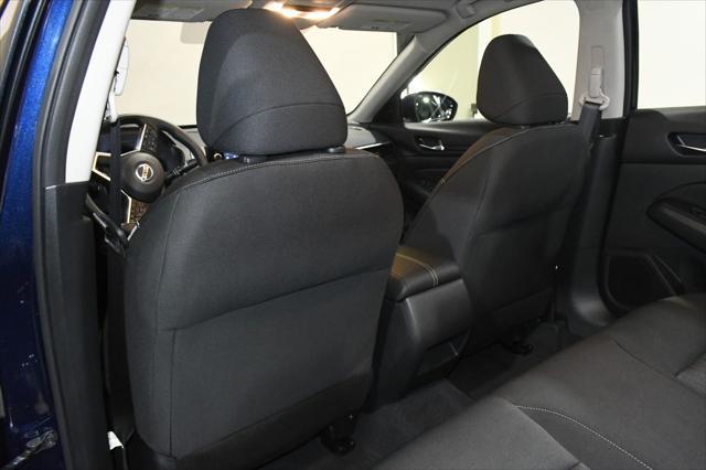 Photo of 2021 Deep Blue Pearl Nissan Altima