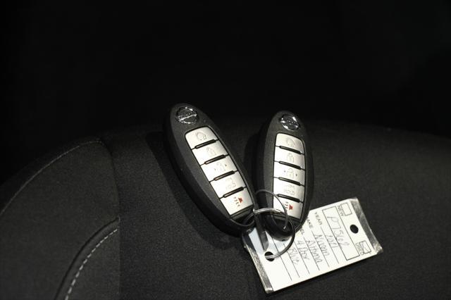 Photo of 2021 Deep Blue Pearl Nissan Altima
