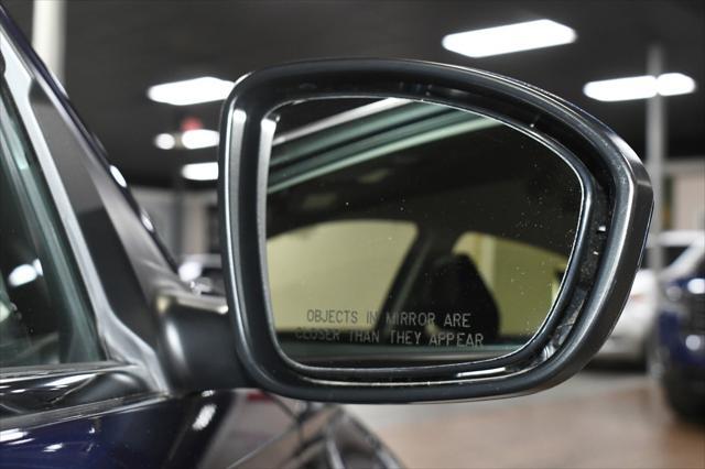 Photo of 2021 Deep Blue Pearl Nissan Altima