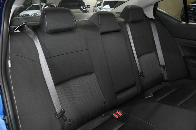 Photo of 2021 Deep Blue Pearl Nissan Altima