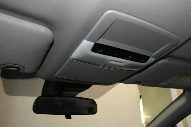Photo of 2021 Deep Blue Pearl Nissan Altima