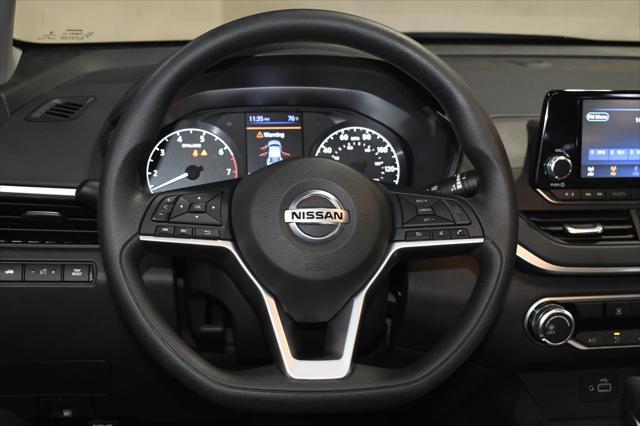 Photo of 2021 Deep Blue Pearl Nissan Altima