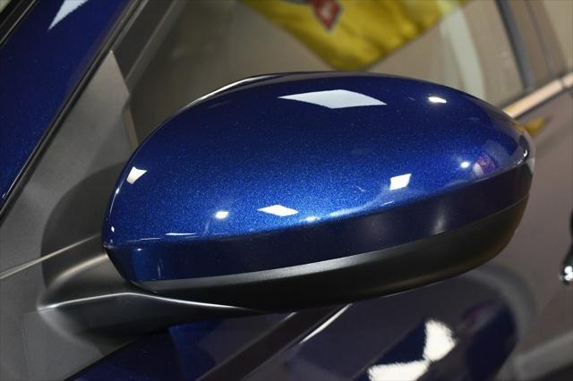 Photo of 2021 Deep Blue Pearl Nissan Altima