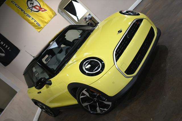 Photo of 2025 Sunny Side Yellow MINI Hardtop