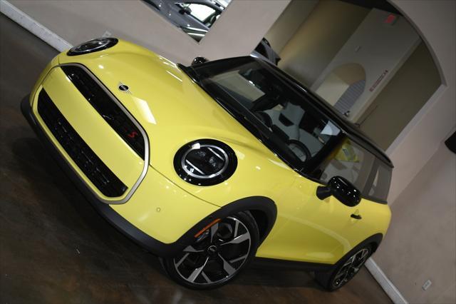 Photo of 2025 Sunny Side Yellow MINI Hardtop
