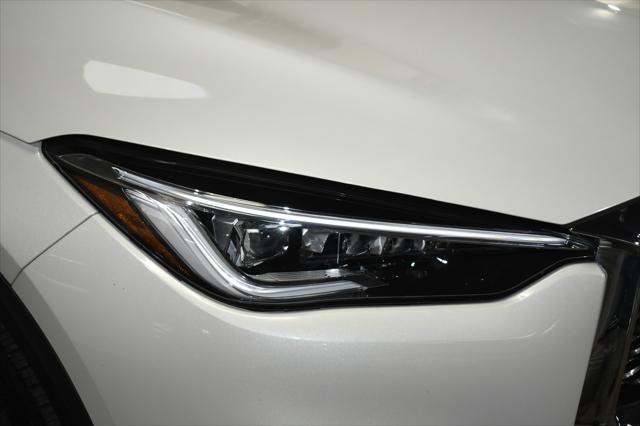 Photo of 2022 Majestic White INFINITI QX50
