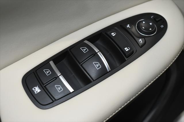 Photo of 2022 Majestic White INFINITI QX50