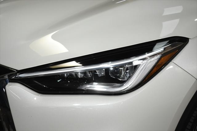 Photo of 2022 Majestic White INFINITI QX50