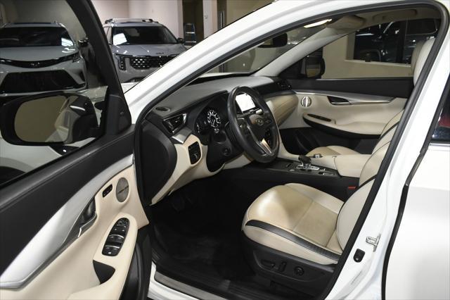 Photo of 2022 Majestic White INFINITI QX50