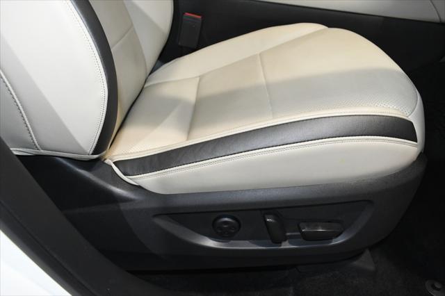 Photo of 2022 Majestic White INFINITI QX50