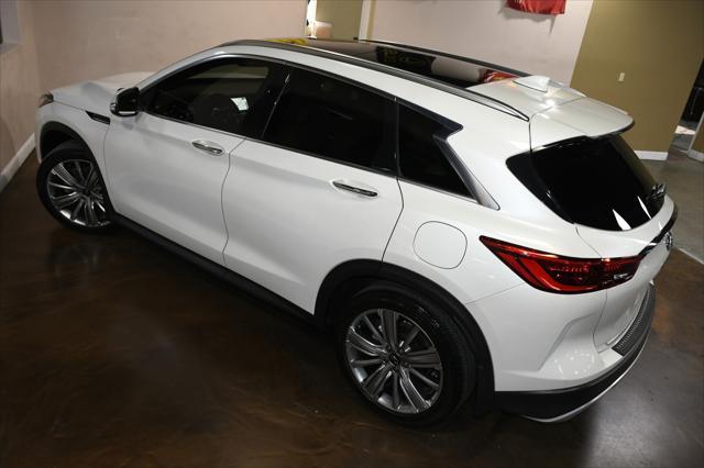 Photo of 2022 Majestic White INFINITI QX50
