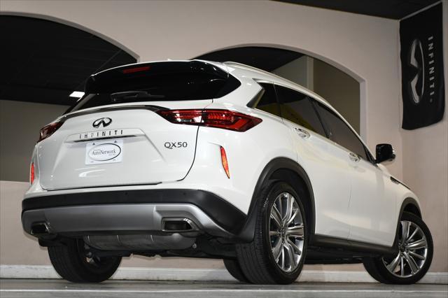 Photo of 2022 Majestic White INFINITI QX50