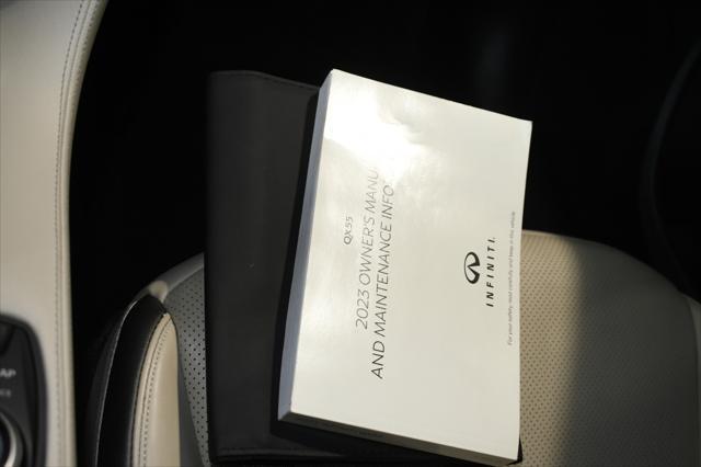 Photo of 2022 Majestic White INFINITI QX50