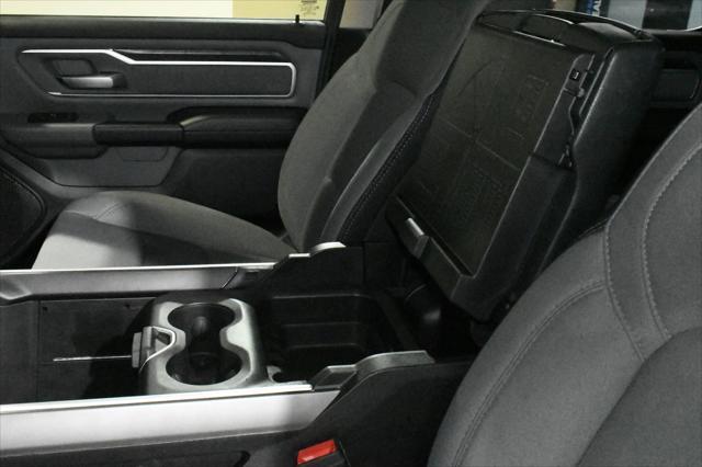 Photo of 2020 Granite Crystal Metallic Clearcoat RAM 1500