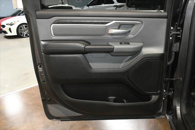 Photo of 2020 Granite Crystal Metallic Clearcoat RAM 1500