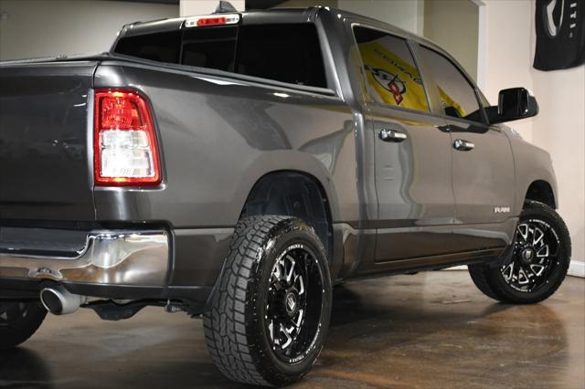 Photo of 2020 Granite Crystal Metallic Clearcoat RAM 1500