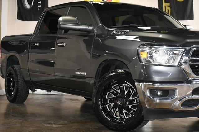 Photo of 2020 Granite Crystal Metallic Clearcoat RAM 1500