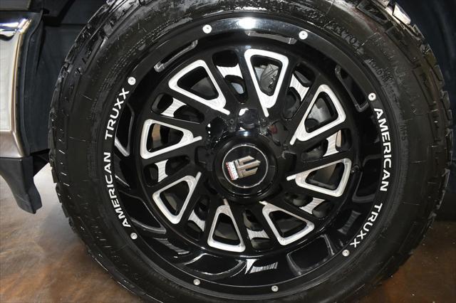 Photo of 2020 Granite Crystal Metallic Clearcoat RAM 1500