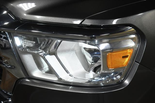 Photo of 2020 Granite Crystal Metallic Clearcoat RAM 1500