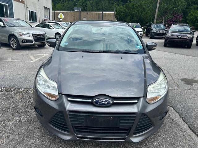 Photo of 2014 Sterling Gray Metallic Ford Focus