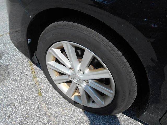 Photo of 2014 Attitude Black Metallic Toyota Camry