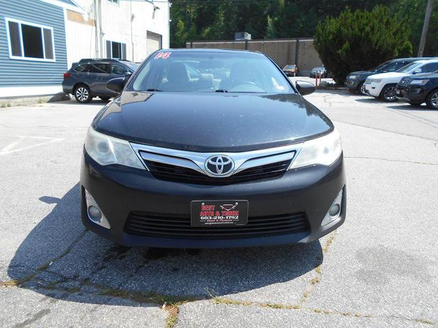Photo of 2014 Attitude Black Metallic Toyota Camry