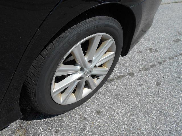 Photo of 2014 Attitude Black Metallic Toyota Camry