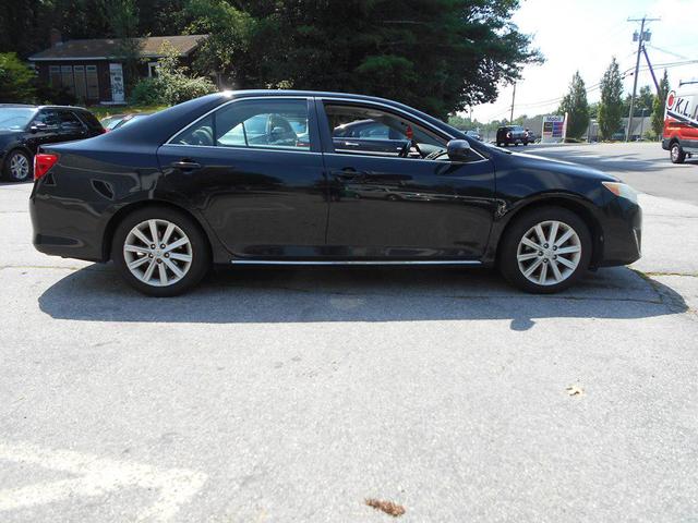 Photo of 2014 Attitude Black Metallic Toyota Camry