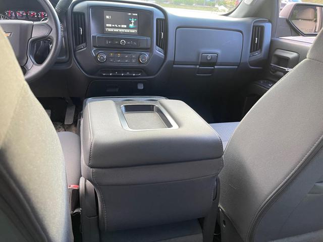 Photo of 2017 Black Chevrolet Silverado 1500