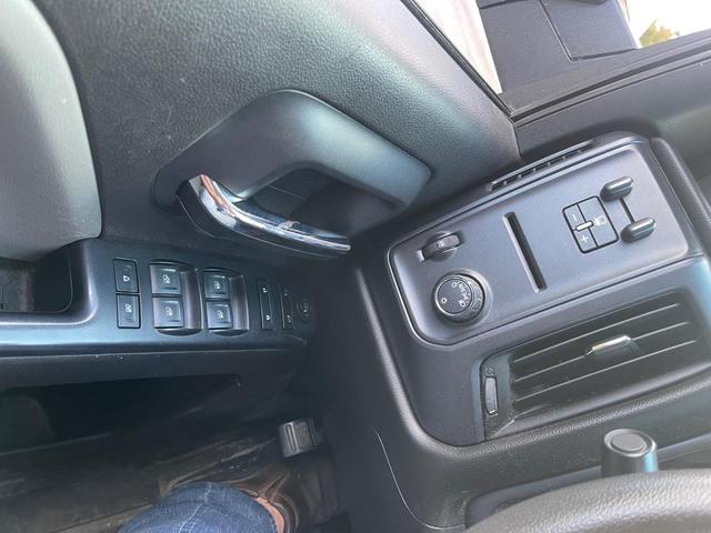 Photo of 2017 Black Chevrolet Silverado 1500