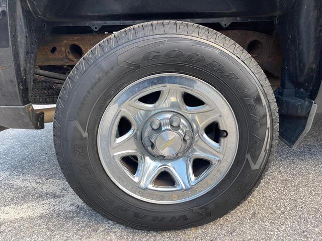 Photo of 2017 Black Chevrolet Silverado 1500