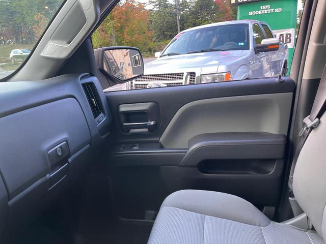 Photo of 2017 Black Chevrolet Silverado 1500