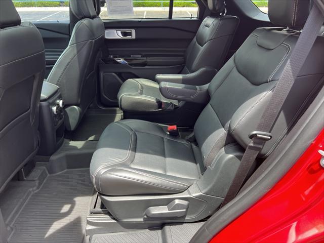 Photo of 2021 Red Ford Explorer