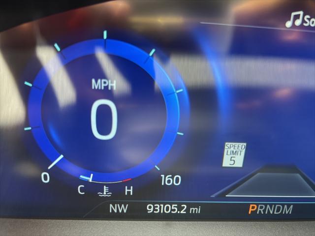 Photo of 2021 Red Ford Explorer