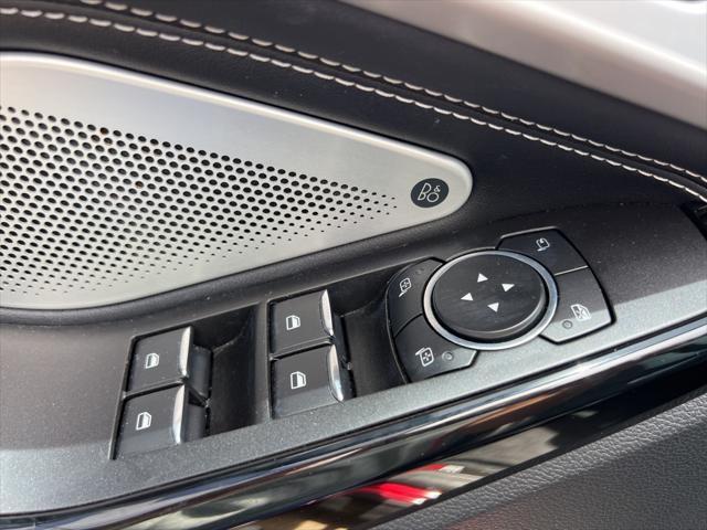 Photo of 2021 Red Ford Explorer