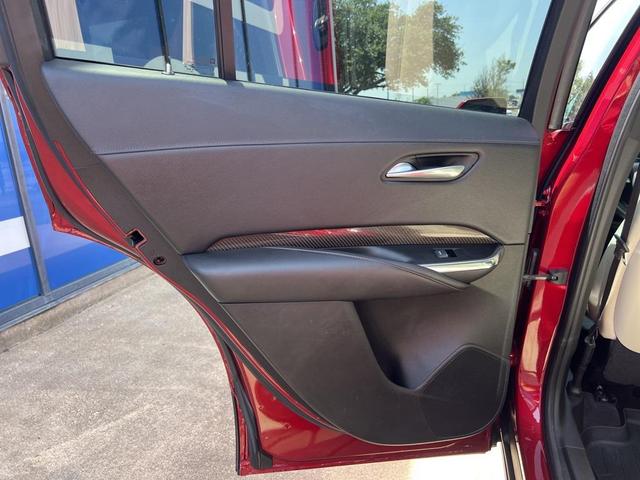 Photo of 2020 Red Horizon Tintcoat Cadillac XT4