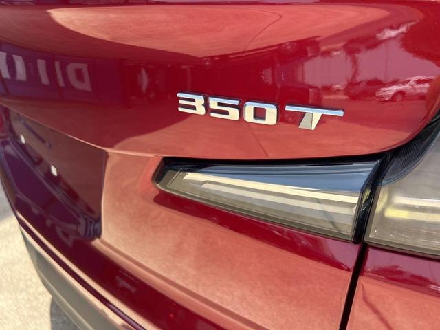 Photo of 2020 Red Horizon Tintcoat Cadillac XT4