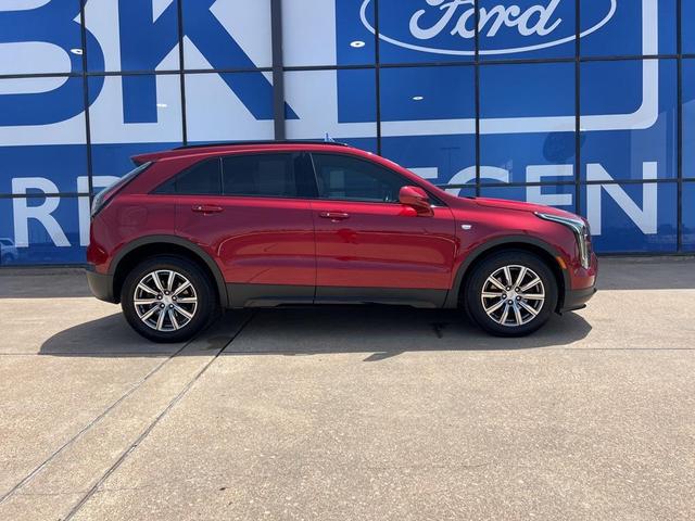 Photo of 2020 Red Horizon Tintcoat Cadillac XT4