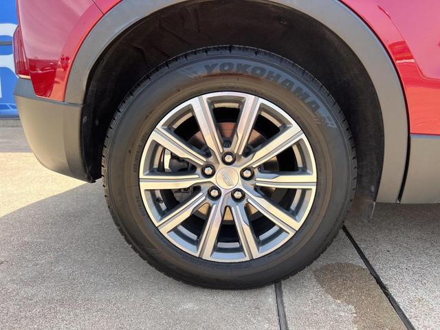 Photo of 2020 Red Horizon Tintcoat Cadillac XT4