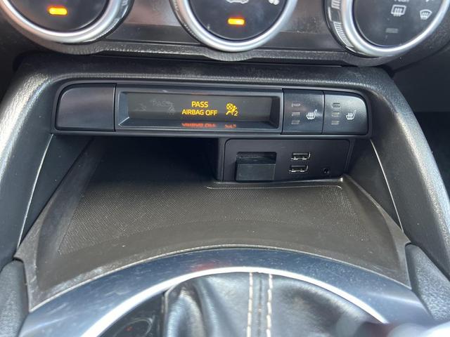 Photo of 2019 Puro White Tri-Coat Pearl FIAT 124 Spider